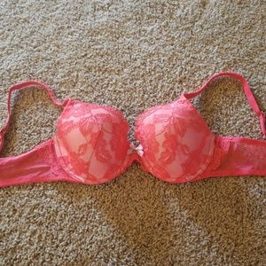 Victoria's Secret bra Body by Victoria 34C